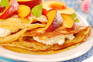 Preparación de crepes de manzana